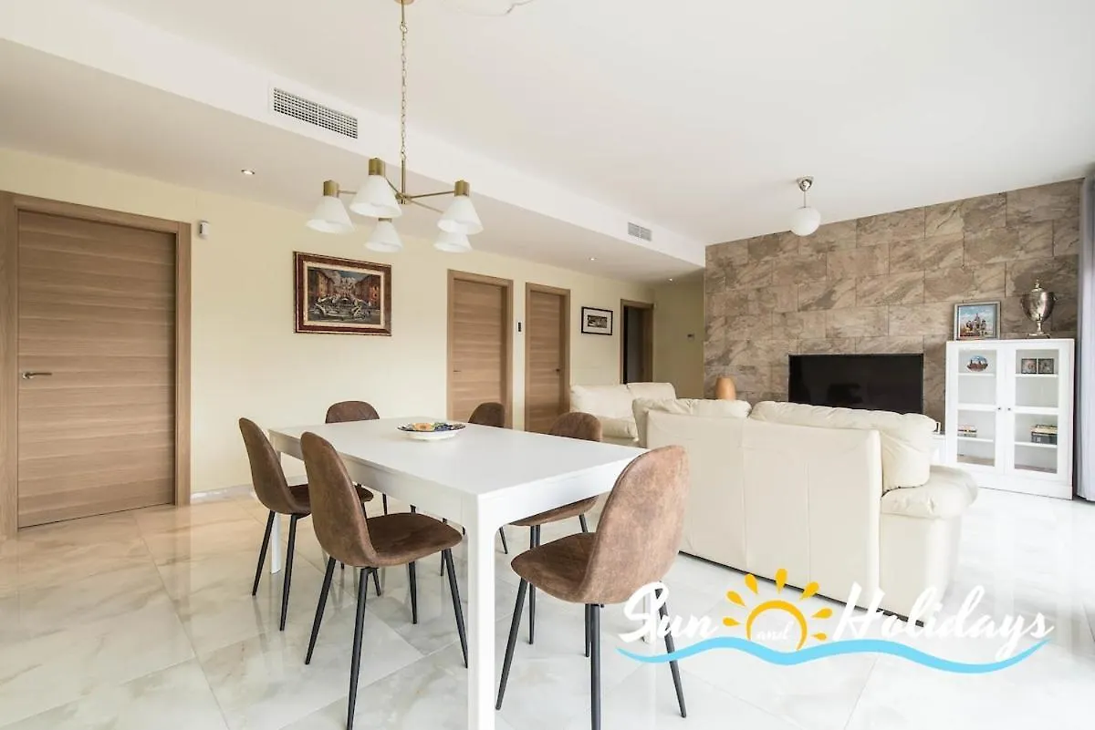 Moderna Villa Elvira El Vendrell Spain