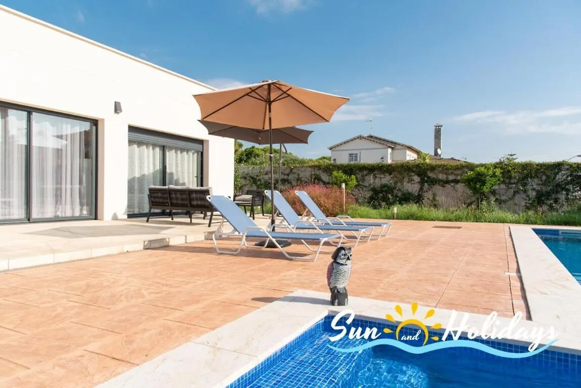 Moderna Villa Elvira El Vendrell Spain